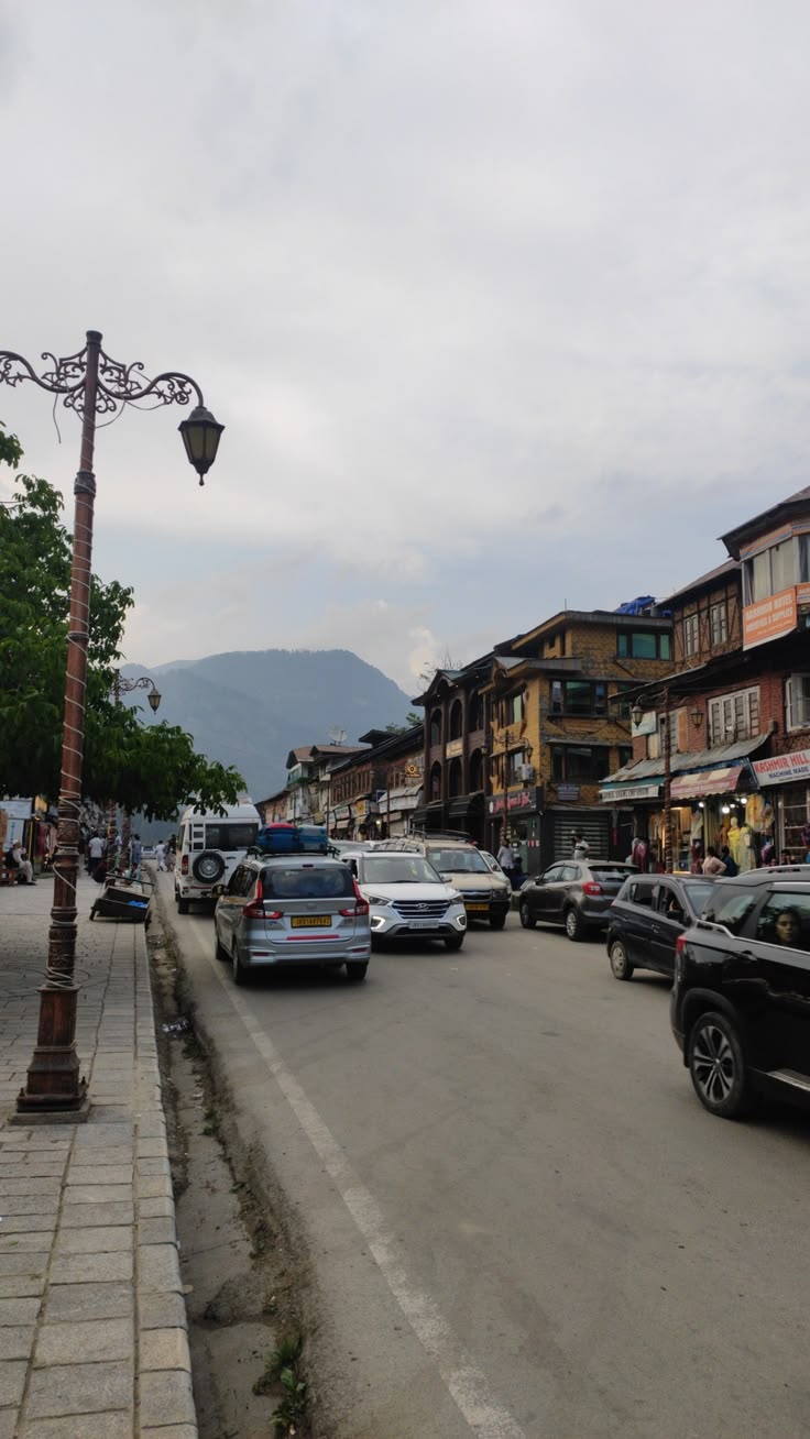 Kashmir road
